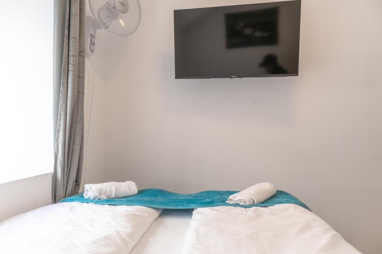 3 Standard Rooms Near Hauptbahnhof Vienne Extérieur photo